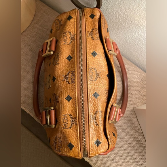 Authentic MCM cognac Boston bag - Picture 8 of 12